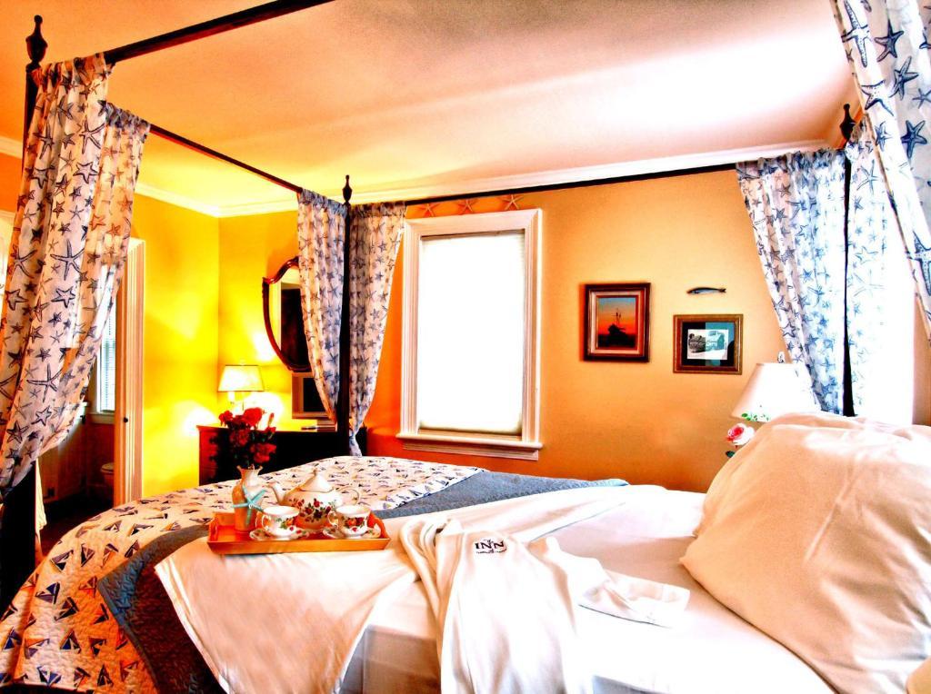 1750 Inn At Sandwich Center الغرفة الصورة
